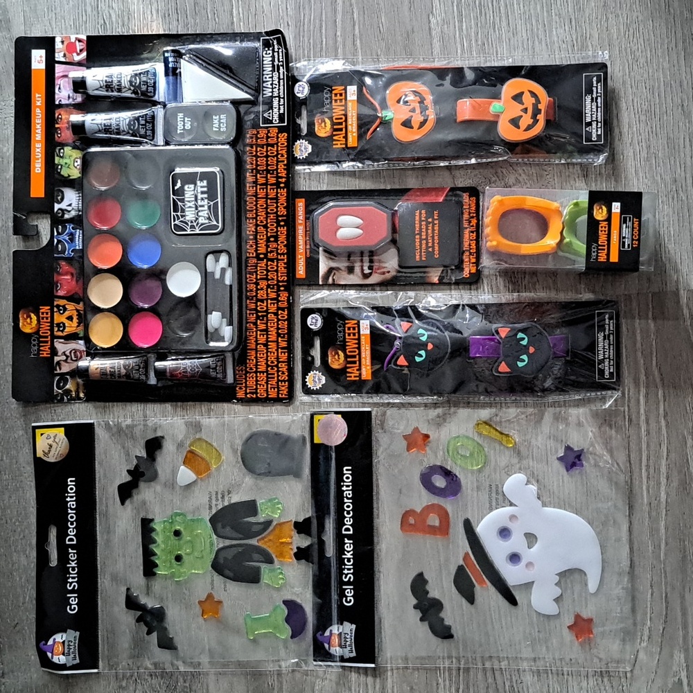 Halloween Bundle Make Up Light-Up Cat Necklace and Bracelet